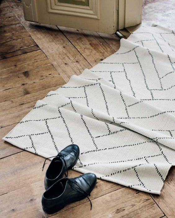 Cilla's Hietsunkulmalla tapahtuu