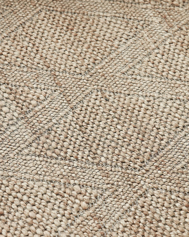 House Doctor Mara matto, Nude