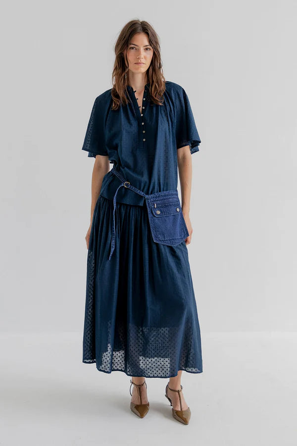 Project AJ117 Sandie paita, stormy