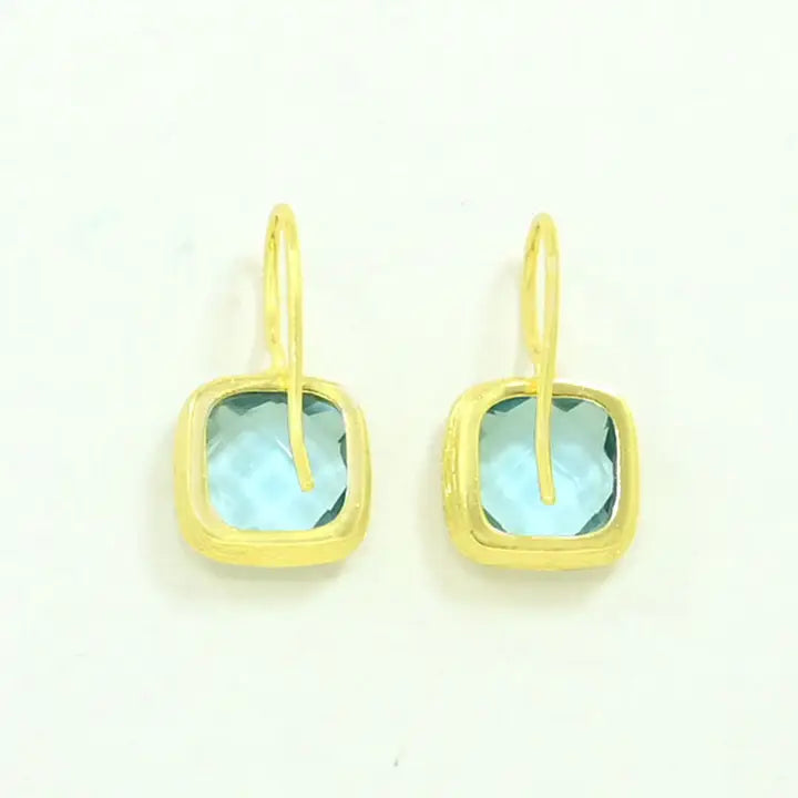 Dolce kullattu korvakoru, Blue topaz