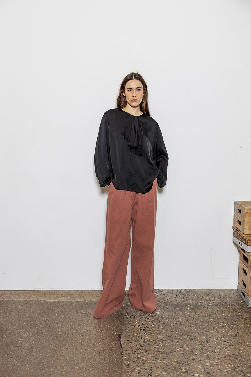 Project AJ117 Ravanna paita, Black