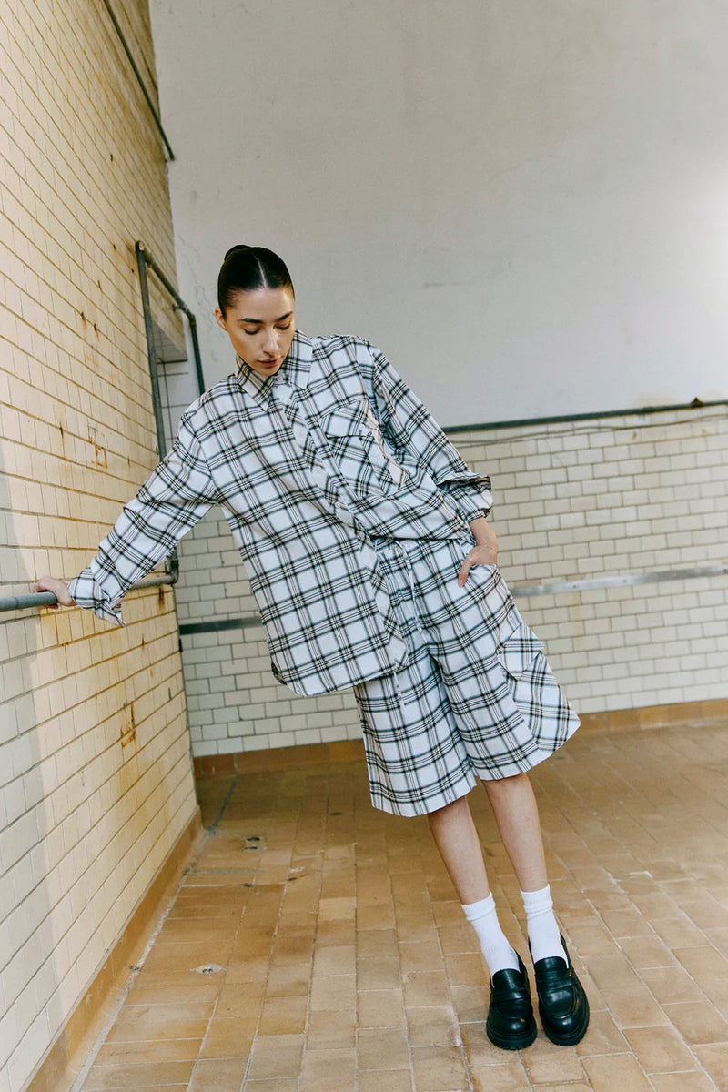 Humble By Sofie Oversized ruutupaita, Off white