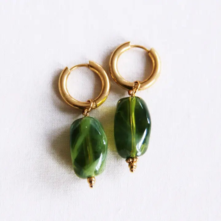 Bazou Wide Hoop with Nugget Charm korvakorut, Green