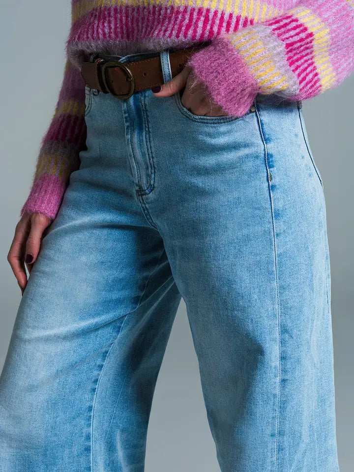 Q2 Mom Style leveälahkeiset farkut