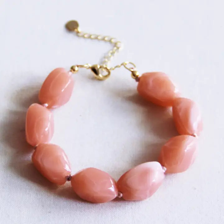 Bazou Iso helmirannekoru, peach