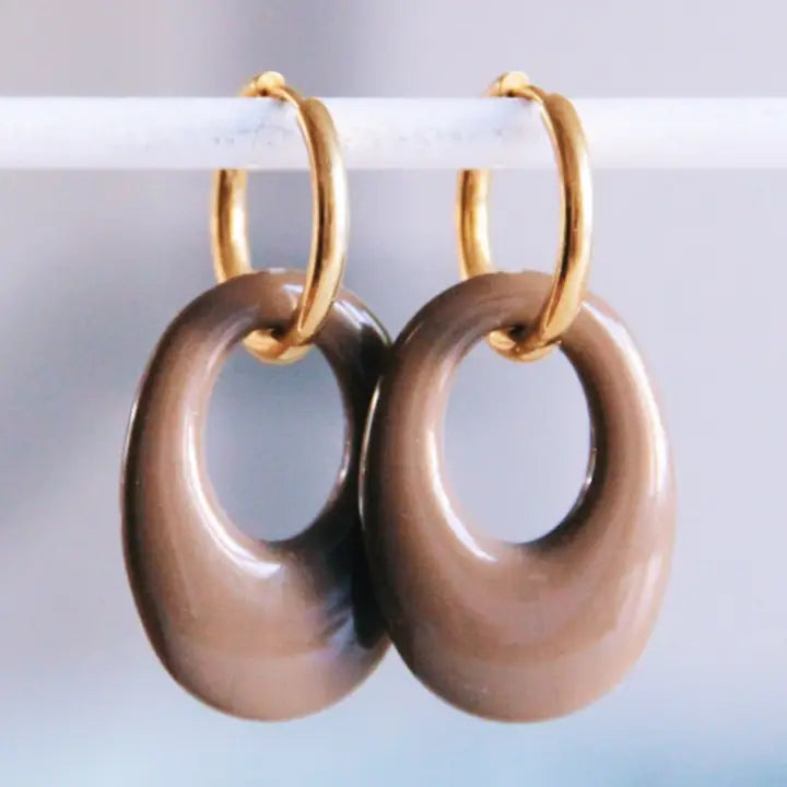 Bazou korvakorut Resin Drop, mocha