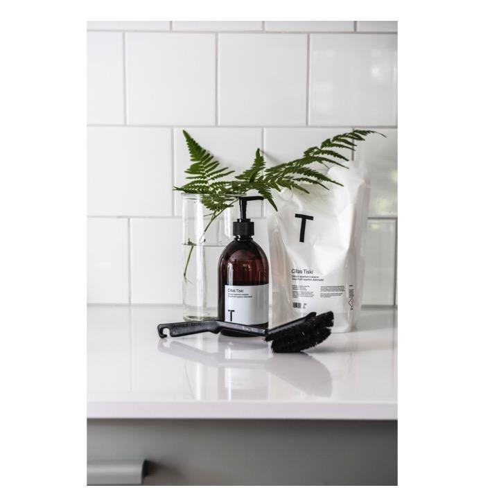 Musta Cilla's tiskiharja