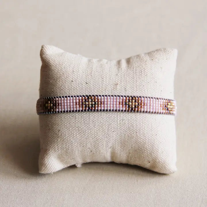 Bazou Kudottu ja kullattu rannekoru, nude cognac