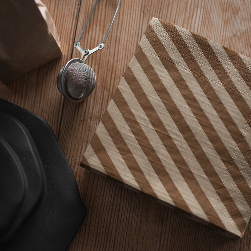 DBKD Stripe paperiservetti, nougat