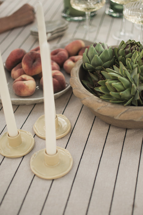 Keraaminen kynttilänjalka, shiny yellow