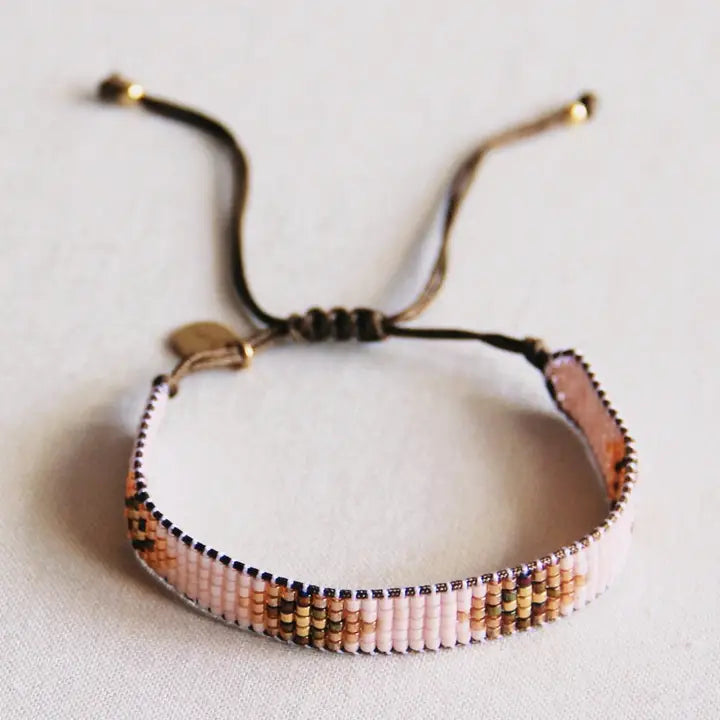 Bazou Kudottu ja kullattu rannekoru, nude cognac