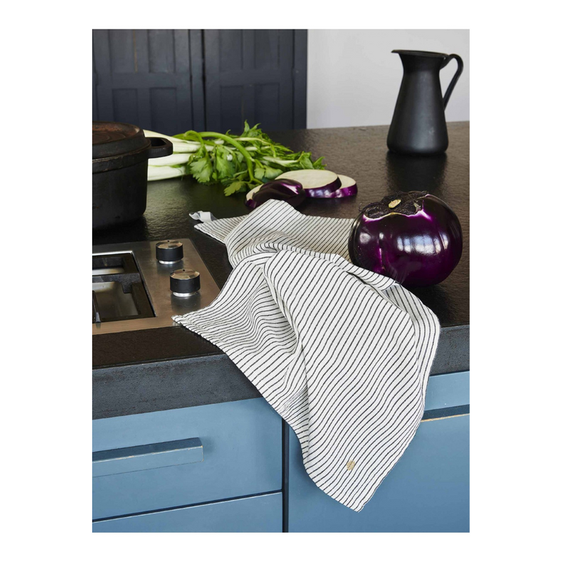 La Cerise sur le gâteau keittiöpyyhe, Leonie Caviar