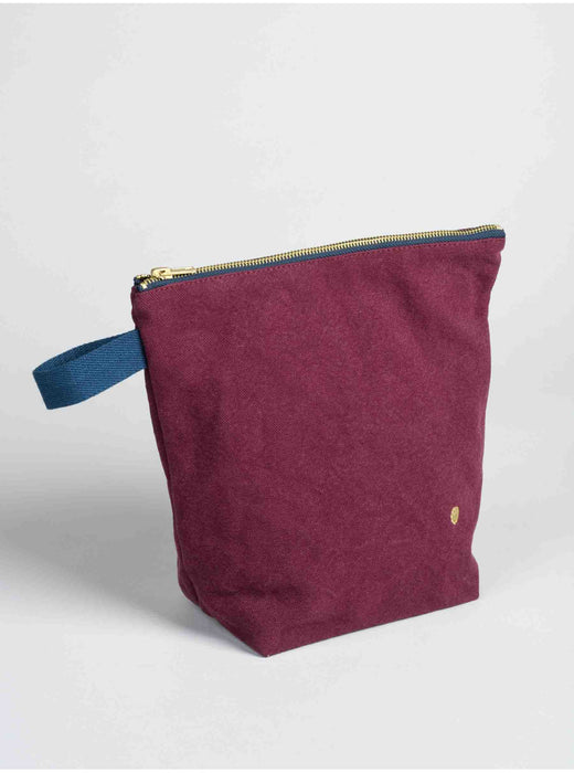 La Cerise sur le gâteau iso toilettilaukku, Wine