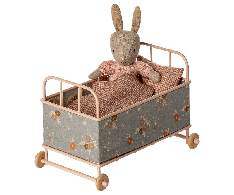 Maileg minikokoinen pinnasänky