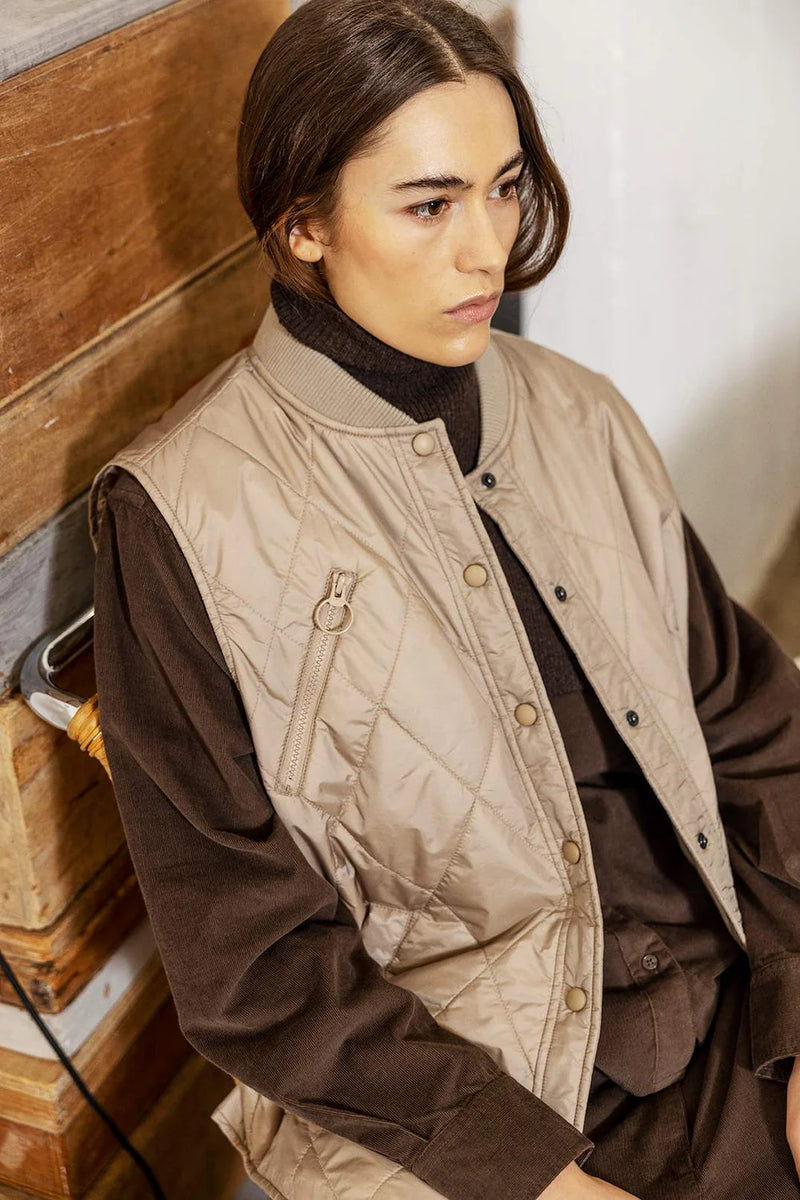 Project AJ117 Nizza tikkiliivi, taupe