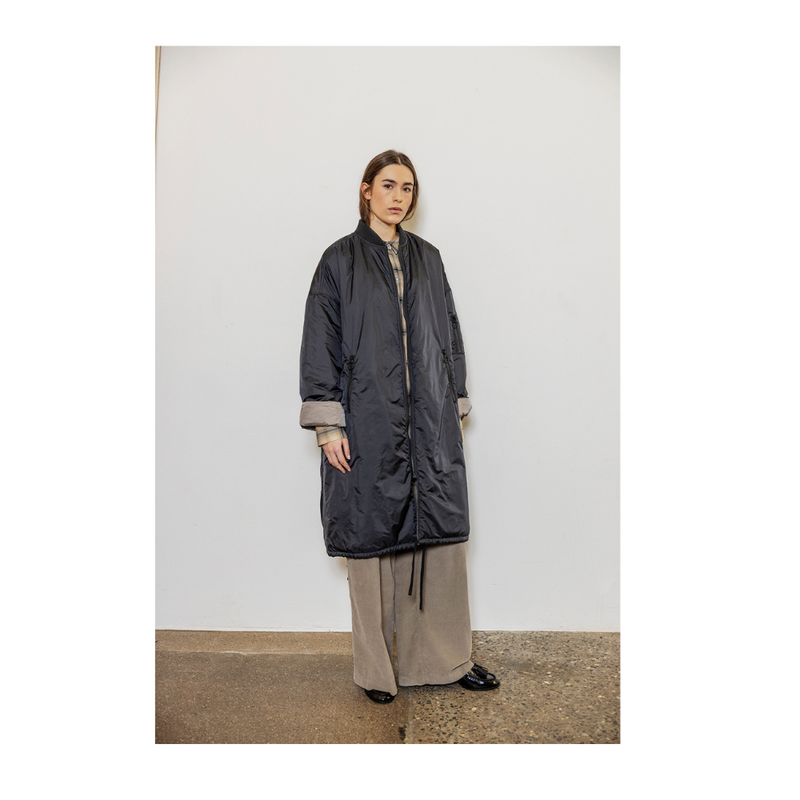 Project AJ117 Nita bomber-takki, musta