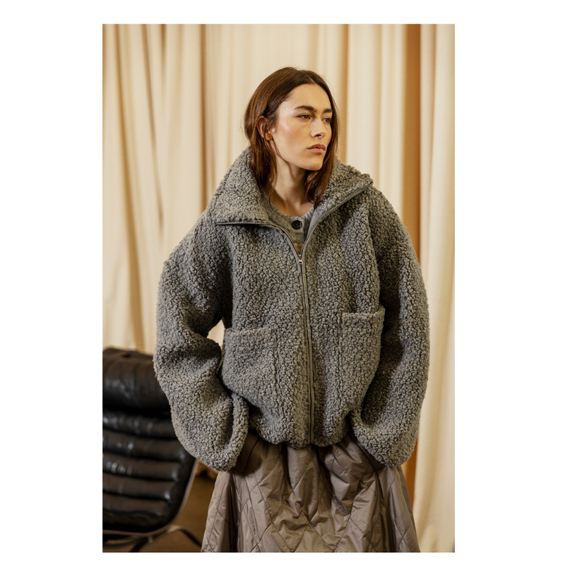 Project AJ117 TEDDY takki, Grey