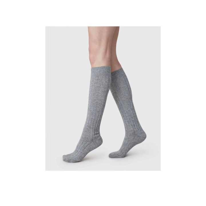 Swedish Stockings Bodil Chunky polvisukat, Grey