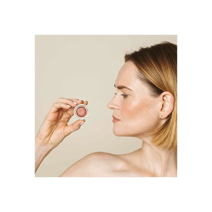 Uoga Uoga Voidemainen huuli- ja poskipuna, Nude